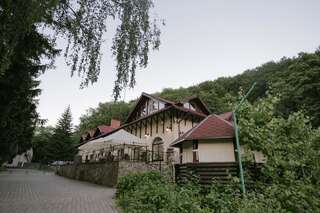 Фото Отель Bogolvar Retreat Resort г. Анталовцы